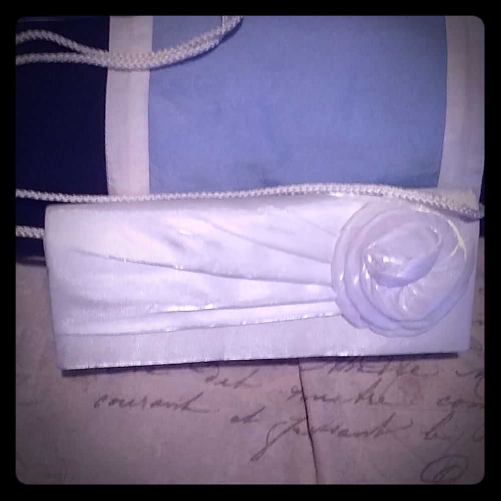 White clutch